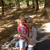 Terri Elliott Photo 31