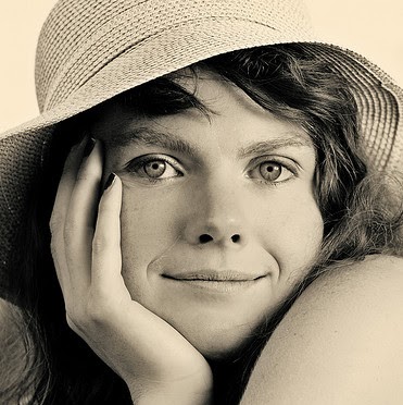 Patricia Feldman Photo 7