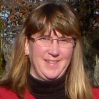 Lisa Earls Photo 35