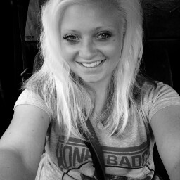 Taylor Robison Photo 27
