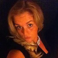 Laura Brady Photo 34