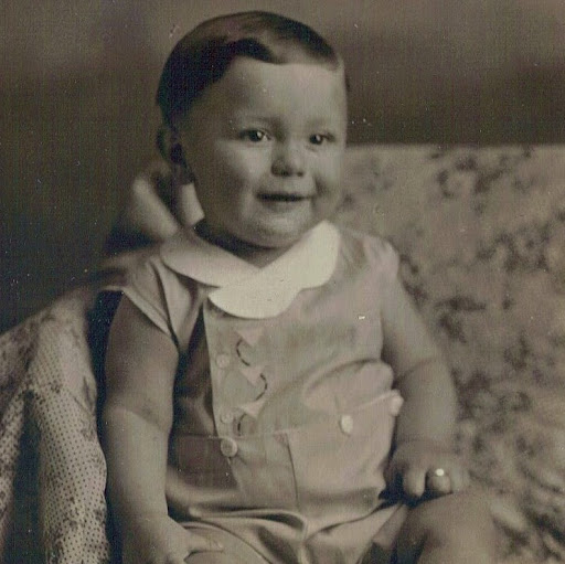 Robert Benson Photo 40