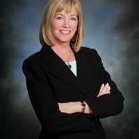 Maureen Lucas Photo 25