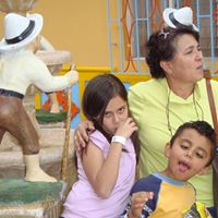 Luz Vasquez Photo 31
