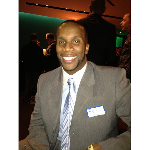 Reginald Clark Photo 27