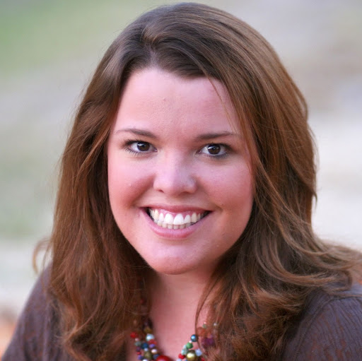 Allyson Mcneill Photo 1