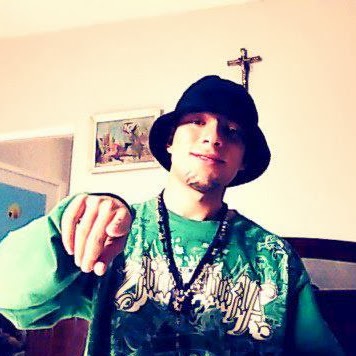 Manuel Vargas Photo 12