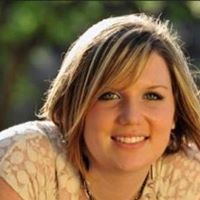 Janet Broderick Photo 6