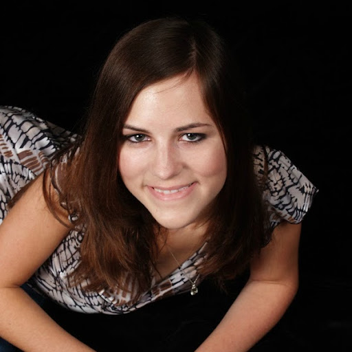 Ashley Redman Photo 31