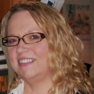 Deborah Luchie Photo 2