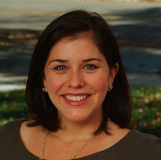 Julia Gillespie Photo 41