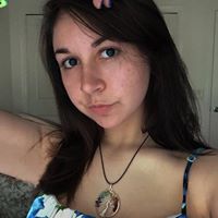 Erika Arnold Photo 31