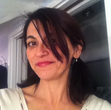 Suzanne Steele Photo 26