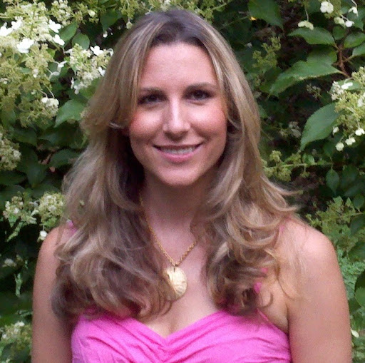 Elizabeth Liggett Photo 1