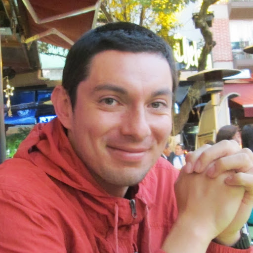 Francisco Castro Photo 32