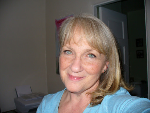 Linda Sutherland Photo 22