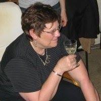 Joyce Bloomfield Photo 6