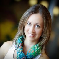 Sarah Nichols Photo 9