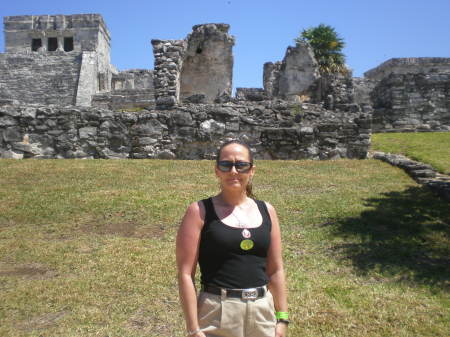 Sandra Armstrong Photo 38