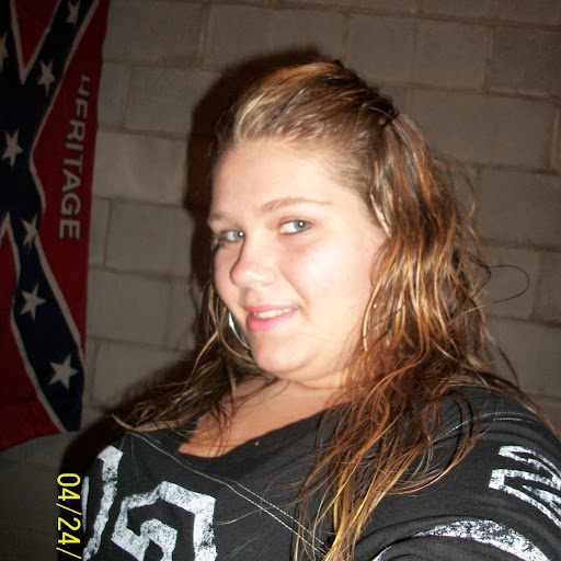 Heather Applegate Photo 7
