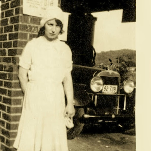 Jean Bowen Photo 21