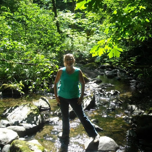 Michele Hanson Photo 23