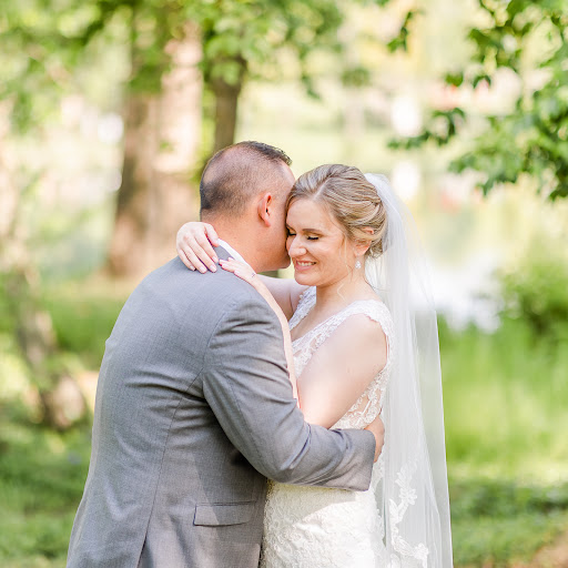 Amanda Hostetler Photo 29
