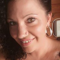 Jennifer Albert Photo 27