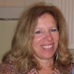 Linda Valenti Photo 26