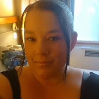 Emma Linder Photo 4
