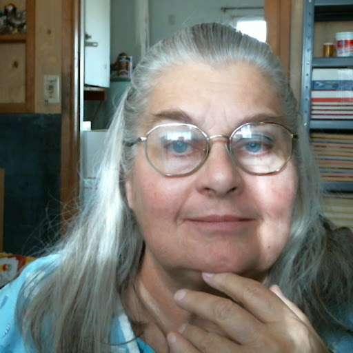 Linda Warren Photo 13