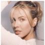 Debora James Photo 15