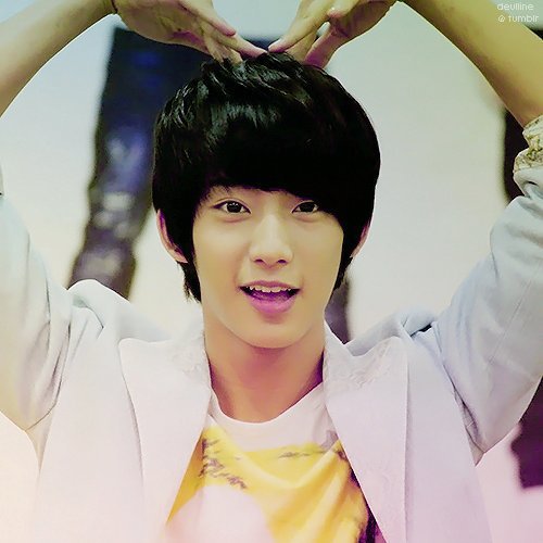 Laura Hwang Photo 1