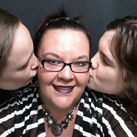 Sarah Robison Photo 30