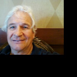 Dennis Dobbs Photo 11