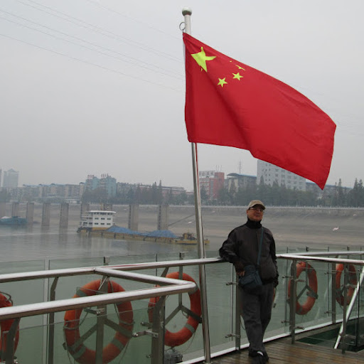 Hung Li Photo 10