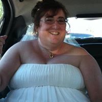 Anne Levine Photo 23