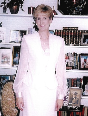 Joan Martin Photo 20