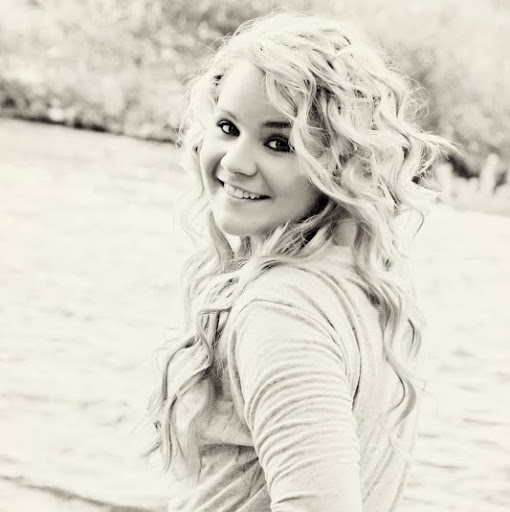 Megan Albrecht Photo 34