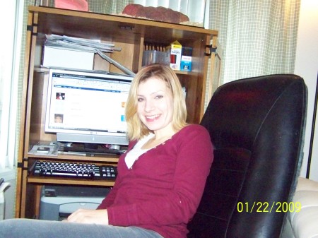 Melanie Ware Photo 14