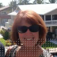 Laura Dugan Photo 45