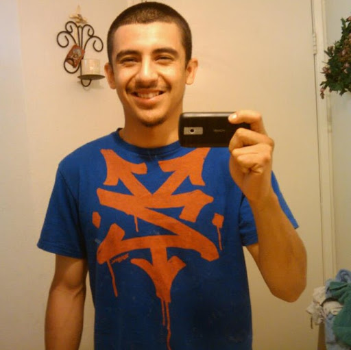 Adam Gutierrez Photo 30