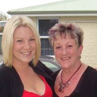Kay Johnston Photo 33