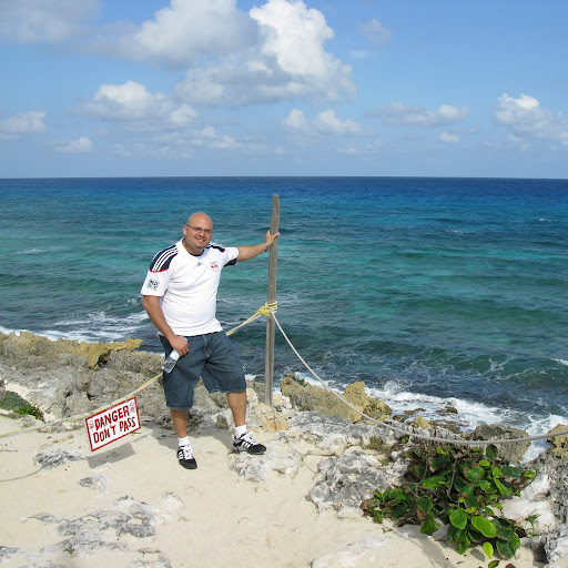 Fernando Chacon Photo 5