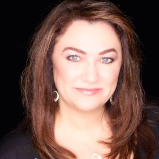 Angela Pratt Photo 11