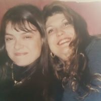 Debra Holliday Photo 8