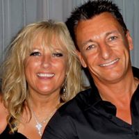 Tracey Robertson Photo 20