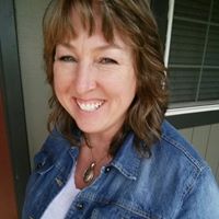 Vicki Gardner Photo 16