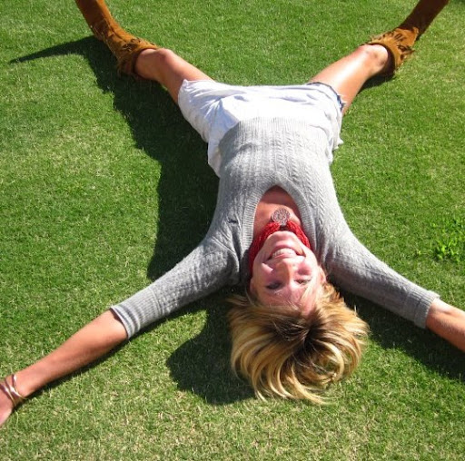 Alison Law Photo 7