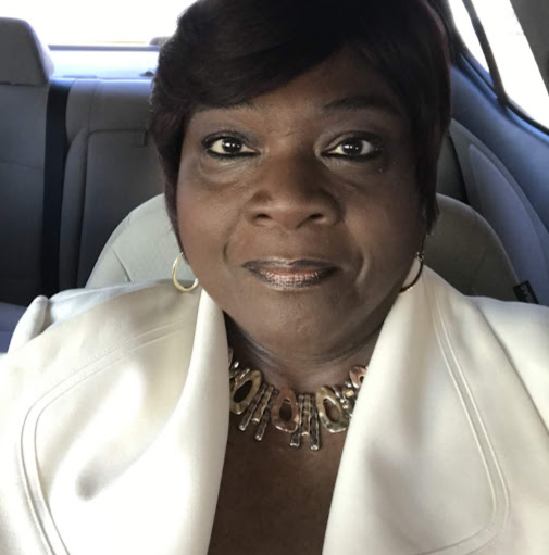 Janice Houston Photo 3